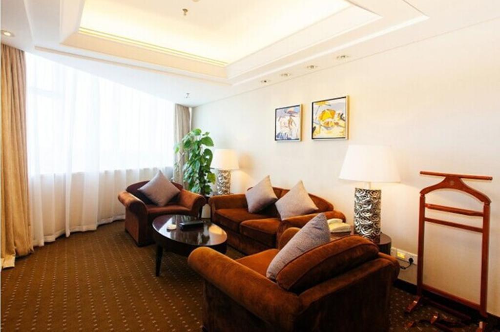 Tienyow Grand Hotel Haikou  Quarto foto